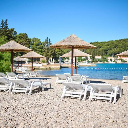 Aminess Planet Camping Holiday Homes Port9 Korčula Dış mekan fotoğraf