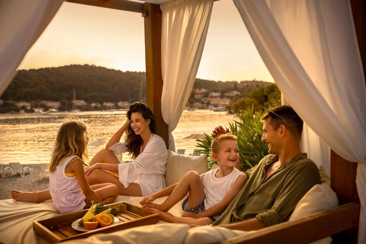 Aminess Planet Camping Holiday Homes Port9 Korčula Dış mekan fotoğraf