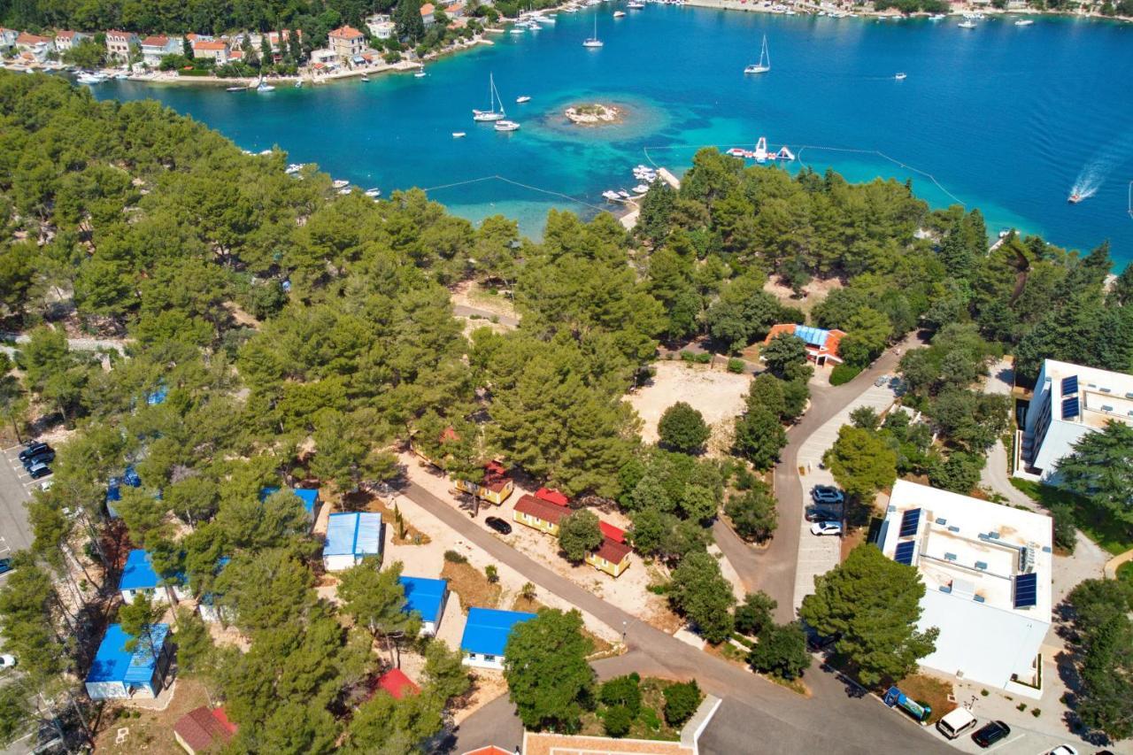 Aminess Planet Camping Holiday Homes Port9 Korčula Dış mekan fotoğraf